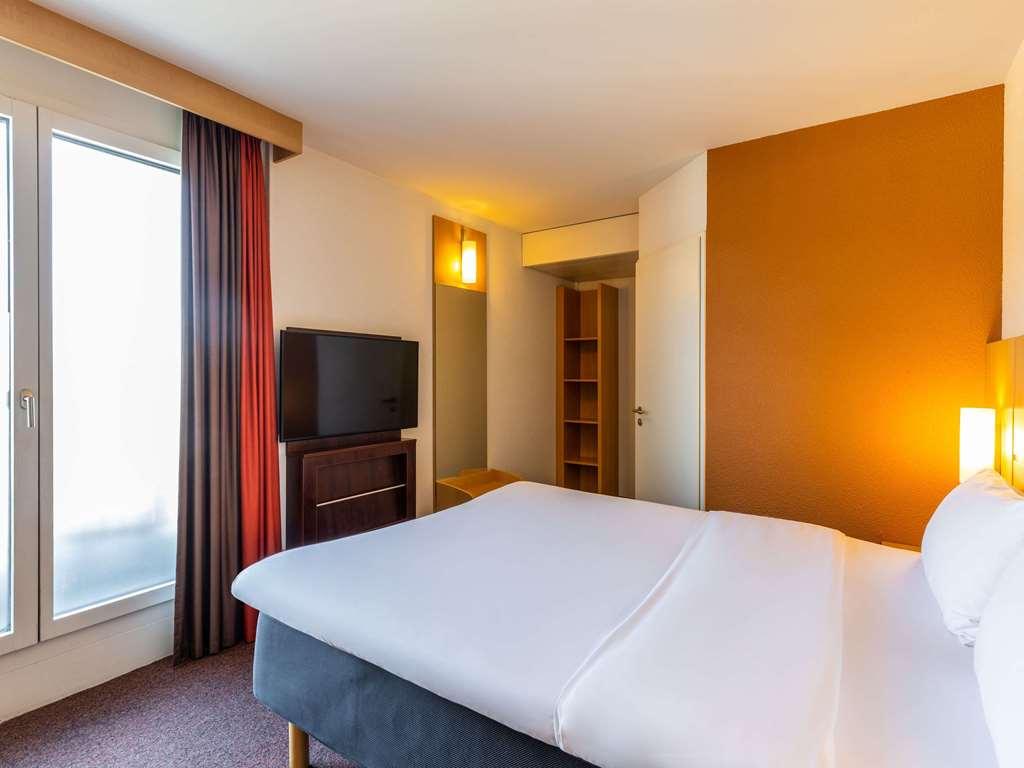 Отель Ibis Basel Bahnhof Номер фото